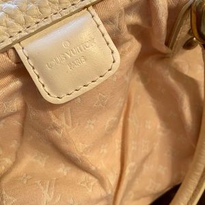 Louis Vuitton Mini Lin Trapeze GM